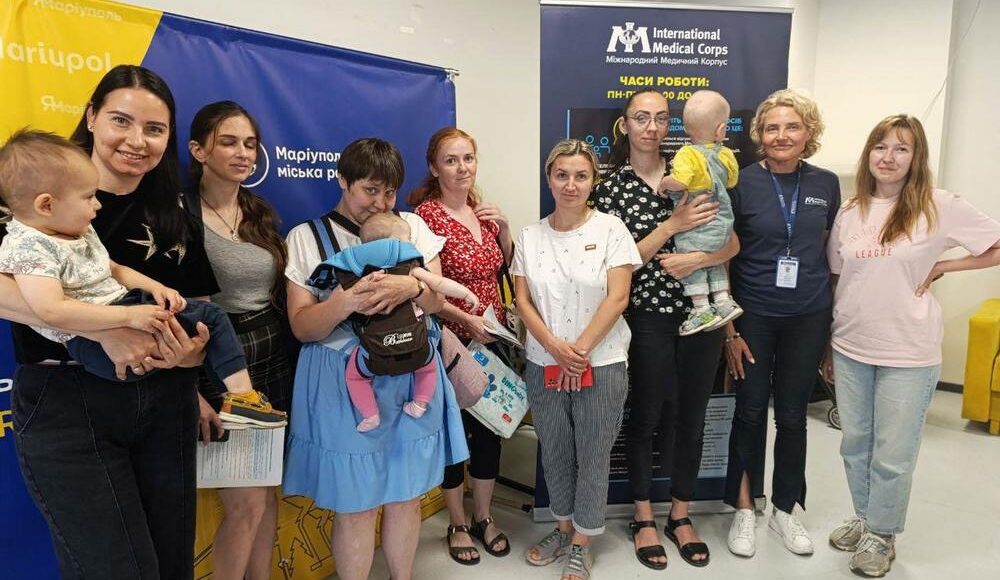 У Києві проходять тренінги для матусь ВПО за підтримки Міжнародного медичного корпусу