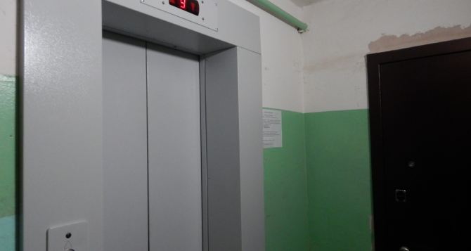 У Маріуполі відключили усі ліфти через спеку