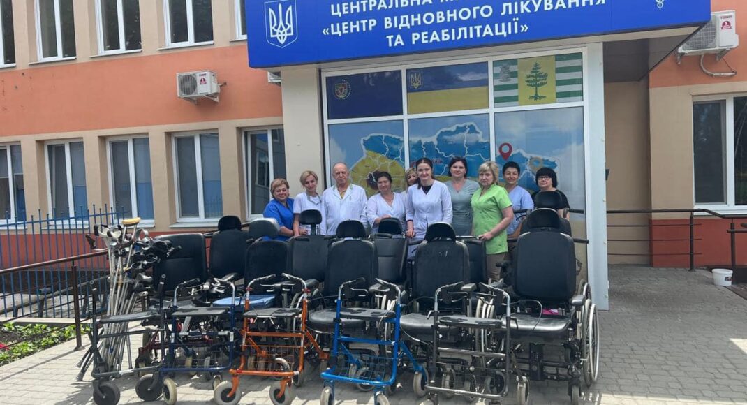 Релокована лікарня з Рубіжного отримала медичні засоби для реабілітації хворих