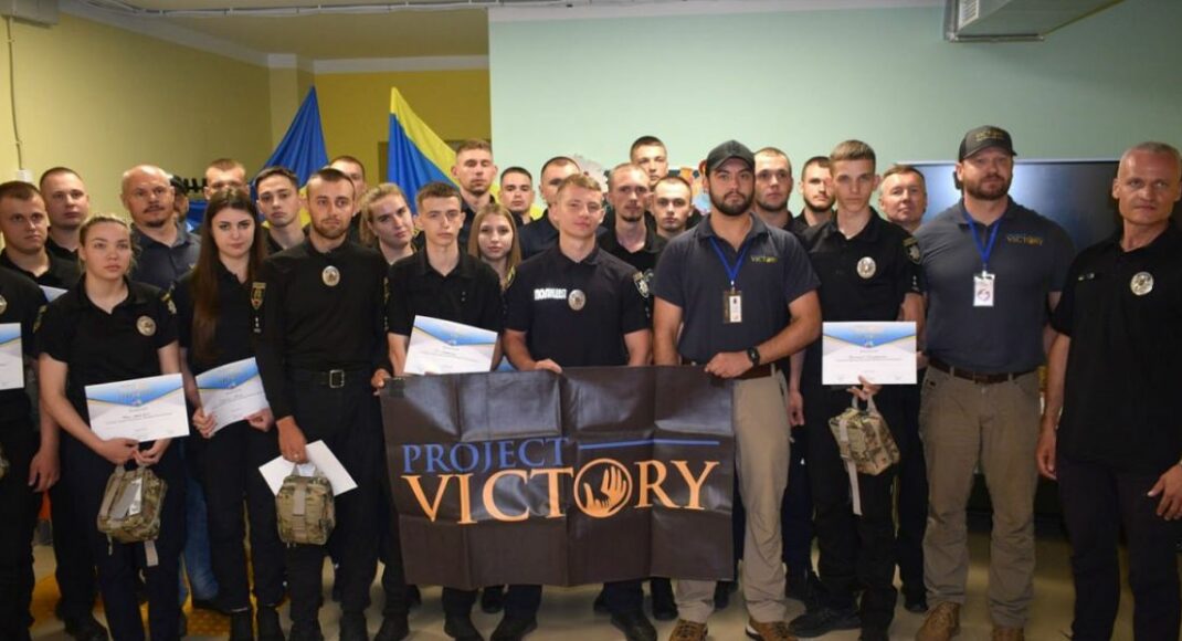 Медицина бойової травми: молодих поліціянтів Донеччини навчали американські інструктори (фото)