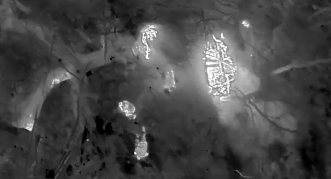"Азовцы" показали ночную ликвидацию вражеской пехоты под Кременной (видео)