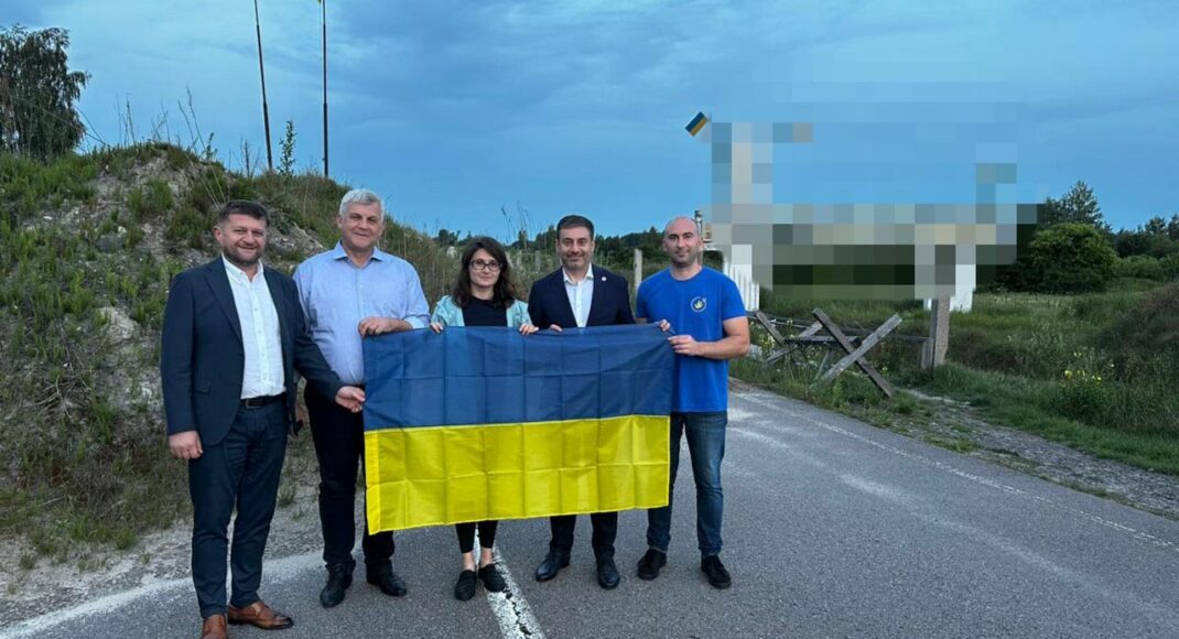 Из российского плена вернули еще десять украинцев