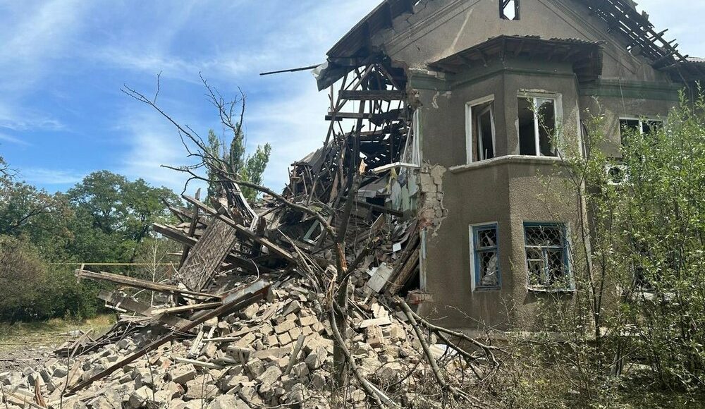 За добу росіяни вбили двох мешканців Донеччини та одного поранили