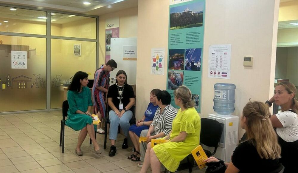 У Камʼянському Міжнародний комітет порятунку провів інформаційну сесію для жінок з Маріуполя
