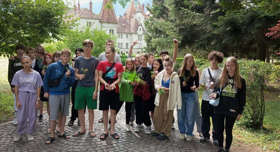 650 дітей з Донецької області відпочивають зараз у комплексі "Перлина Донеччини"
