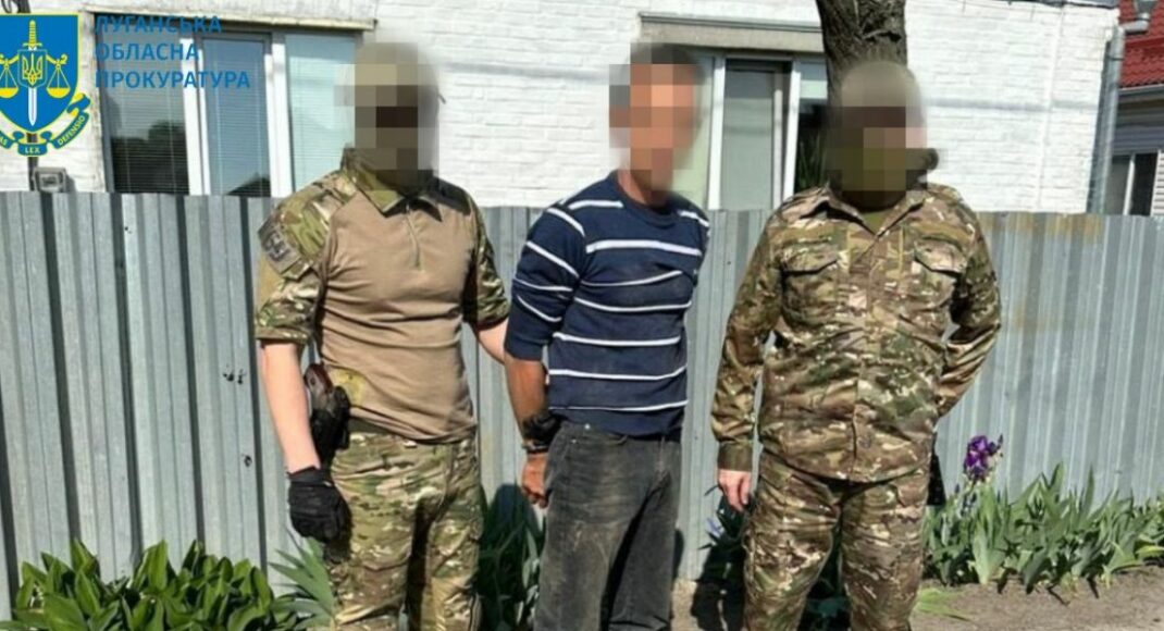 Тракторист со Сватовщины ремонтировал военную технику оккупантов, развозил их на позиции и расселял в дома местных