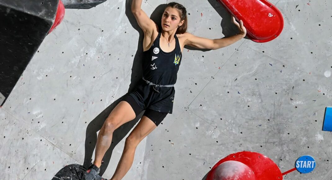 18-летняя спортсменка из Краматорска взяла 2 "серебра" на молодежном чемпионате мира по скалолазанию