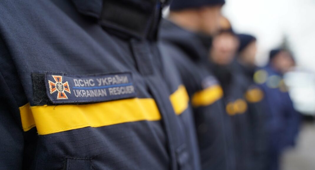 Зеленський у вечірньому зверненні подякував рятувальникам з Донеччини