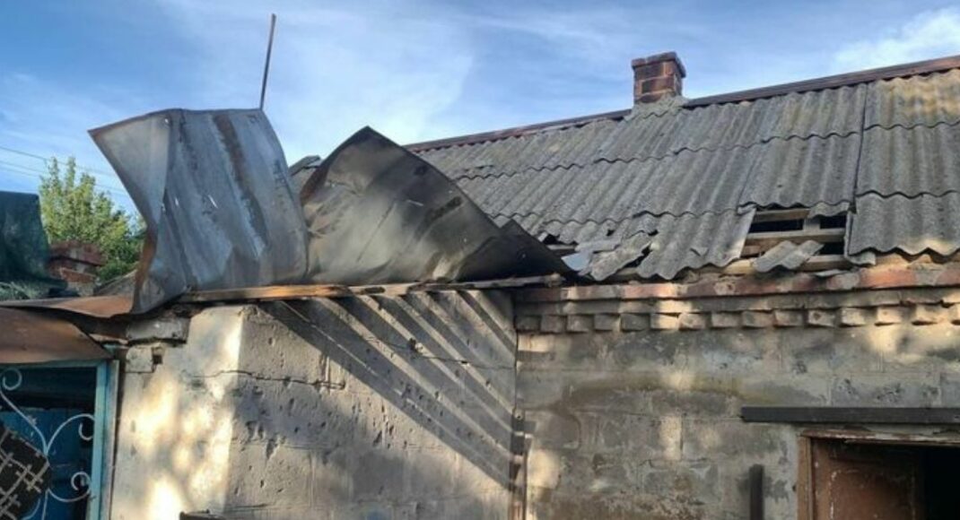 За добу росіяни 18 разів обстріляли населені пункти Донеччини: які наслідки