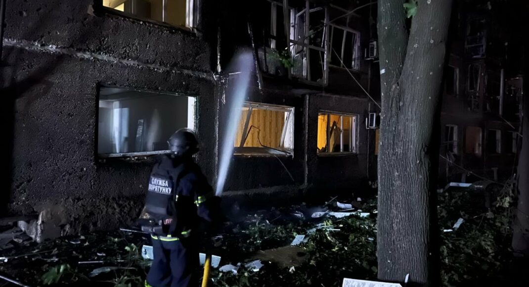 На Донеччині за добу рятувальники ліквідували 22 пожежі