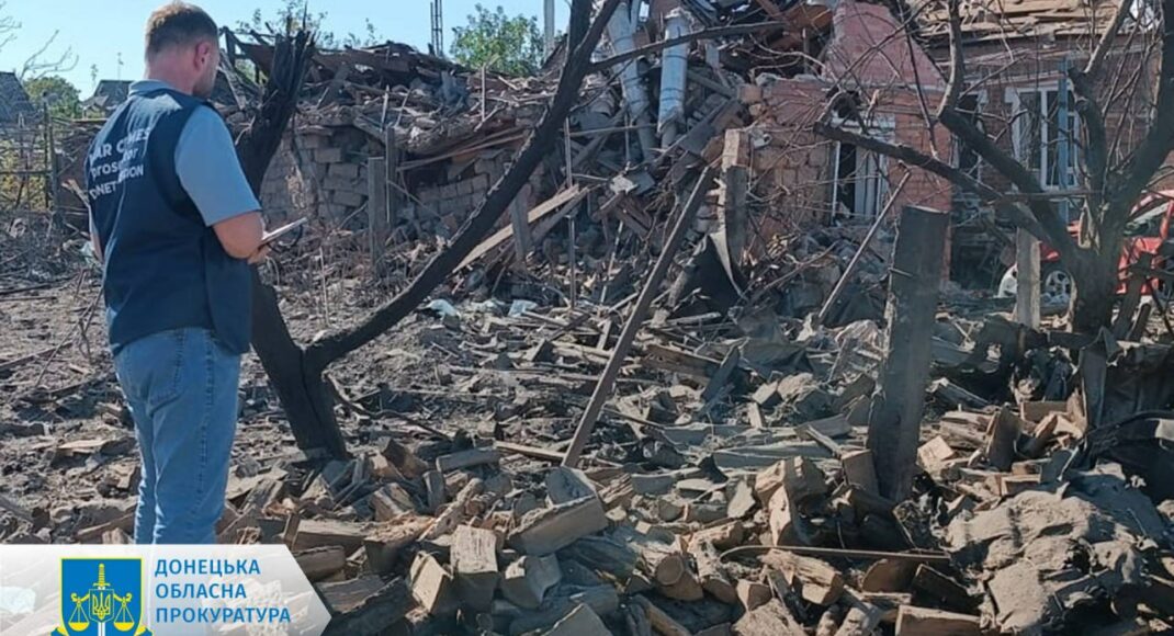 Прокуратура рассказала детали сегодняшнего обстрела Славянска (фото)