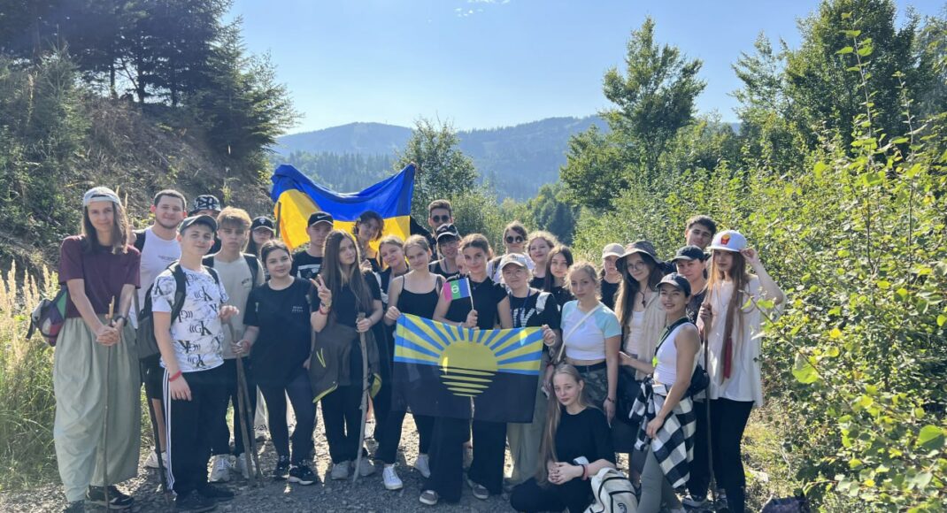 У Карпатах відбувся мистецько-освітній табір для молоді з Донеччини