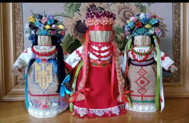 Завідувачка клуба з Миколаївки на Донеччині стала лауреаткою Всеукраїнському фестивалю-конкурсу мистецтв (фото)