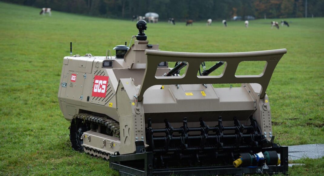 До конца года Украина получит еще одну машину для разминирования GCS 200 от швейцарских партнеров