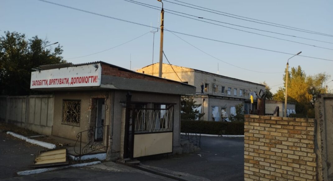 В Константиновке в результате авиаудара получила повреждения пожарно-спасательная часть