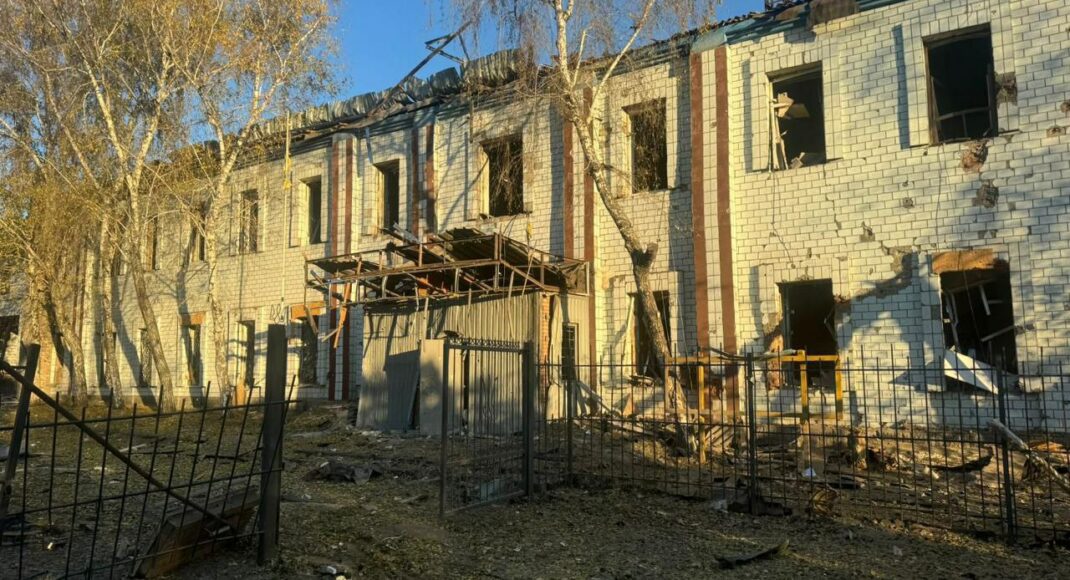 У Костянтинівській громаді внаслідок ворожого обстрілу пошкоджено 3 лінії газопроводу і лінія електромережі ДТЕК