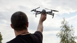 Росіяни продовжують активно штурмувати фронти на Донеччині, від вогню ворожої артилерії постраждали громади