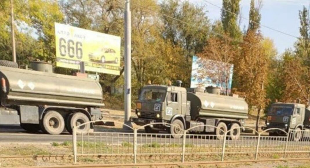 Через окупований Маріуполь росіяни перекидають паливо на фронт