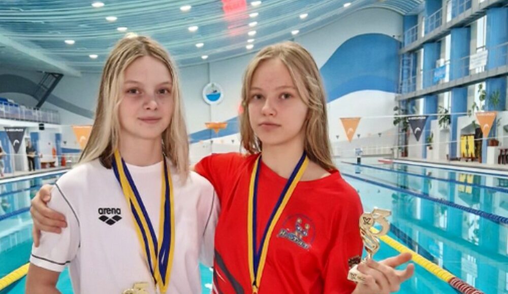 Плавчині з Донецької області стали призерками чемпіонату України серед кадетів