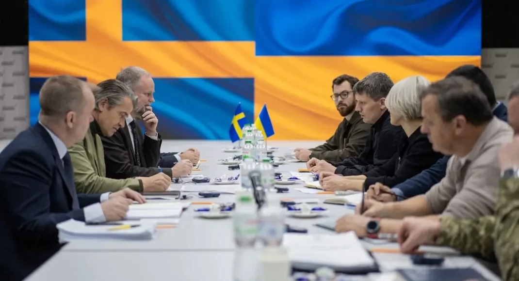 Міноборони та шведська делегація обговорили надання військової допомоги у 2025 році