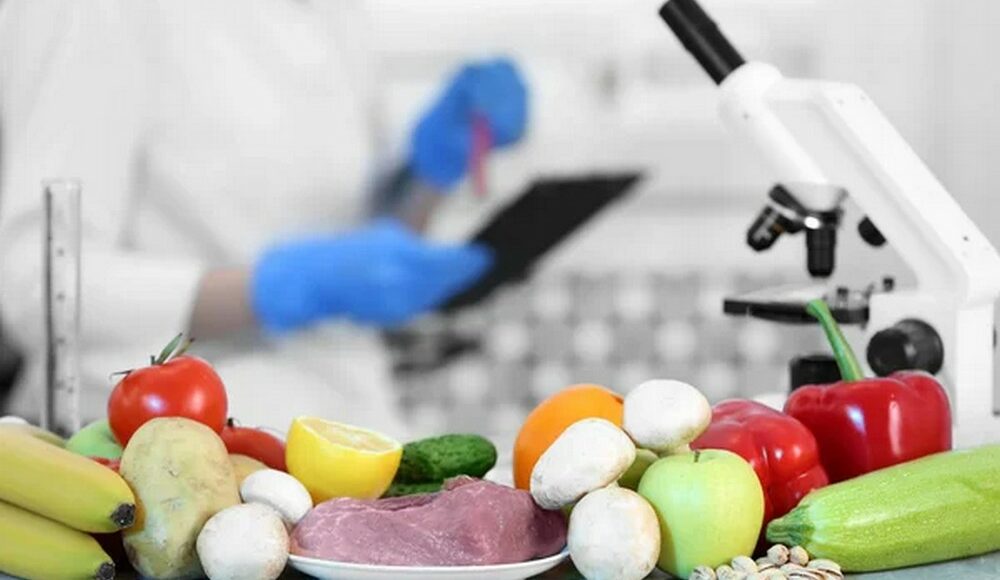 На оккупированной Луганщине сообщили о завезенных отравленных продуктах: есть летальные случаи, — СМИ