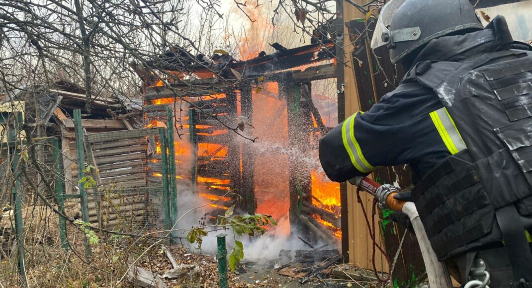 У жовтні рятувальники Донеччини ліквідували 360 пожеж