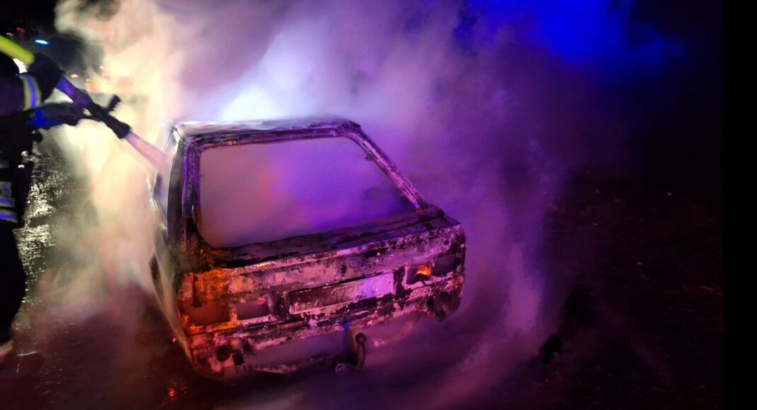 В Волновахском районе чрезвычайники ликвидировали пожар автомобиля