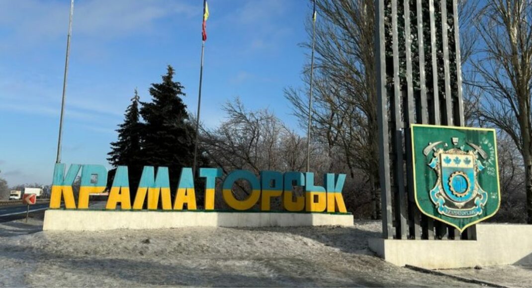 Уже відомо про двох постраждалих унаслідок авіаударів по Краматорську