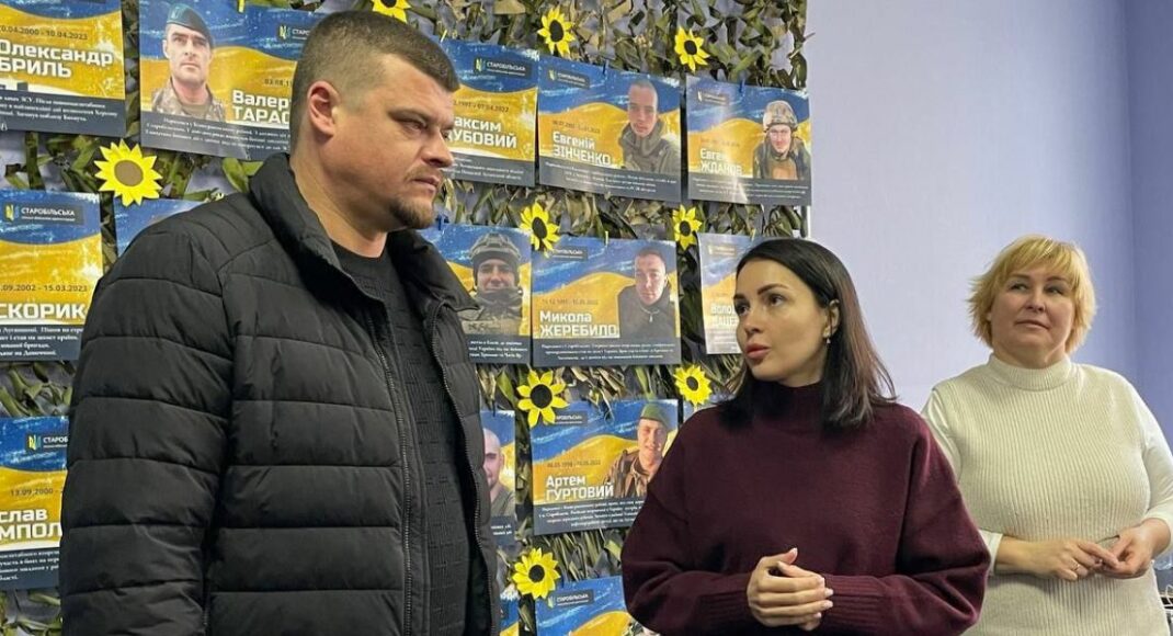 Лысогор проверил работу гуманитарного центра Луганщины во Львове и посетил Старобельскую ГВА (фото)