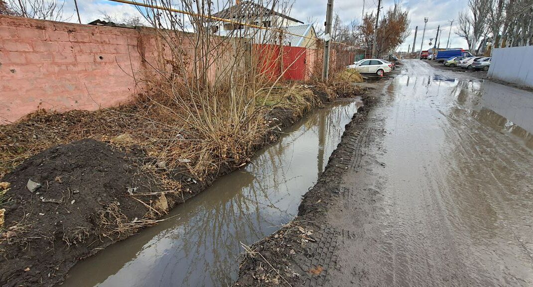 Маріупольці в окупації скаржаться на руйнування будинків (фото)