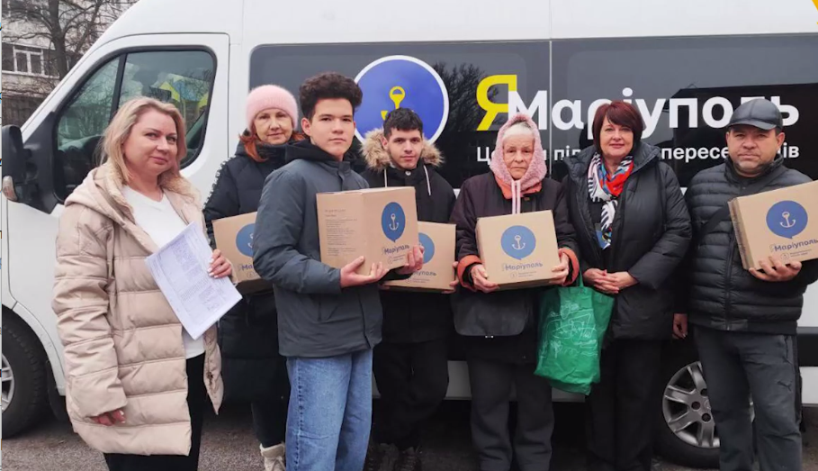 Мобільні офіси для переселенців з Маріуполя почали працювати на Київщині та Чернігівщині