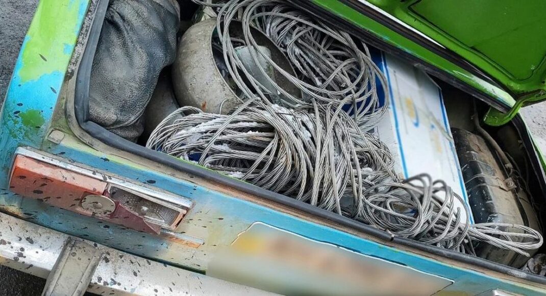 В Краматорском районе полиция обнаружила правонарушителя с грузом алюминия и без прав