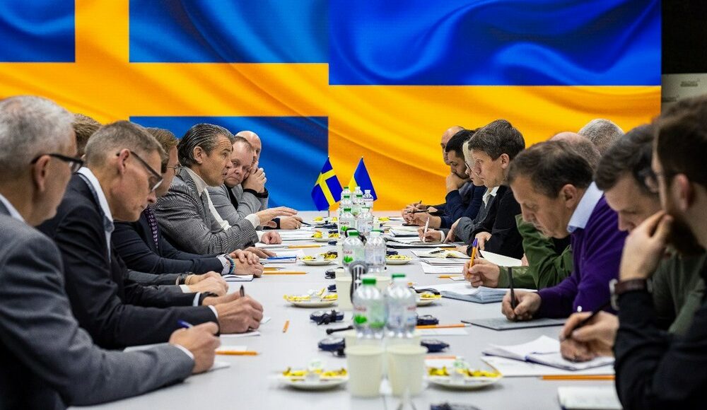 ПВО, производство оружия, подготовка новых бригад: Украина и Швеция обсудили детали военной поддержки