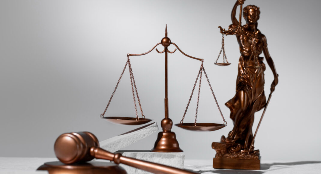 Судитимуть чотирьох правоохоронців, які служать ворогу в окупованому Маріуполі