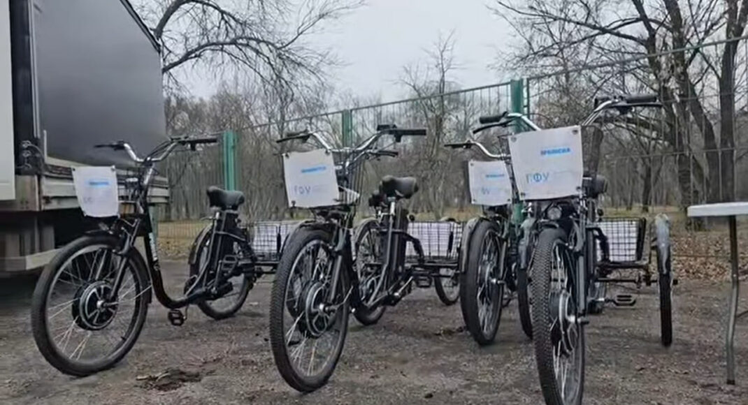 14 електричних велосипедів отримали соціальні заклади Донеччини (відео)