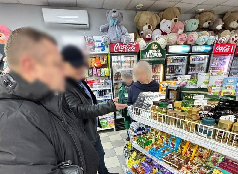 В оккупированной Горловке двое пьяных мужчин ограбили заправку