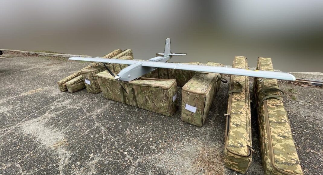 Спецпризначенці отримали від Рубіжанської громади безпілотні авіаційні комплекси "Сич" із тепловізійною камерою (фото)