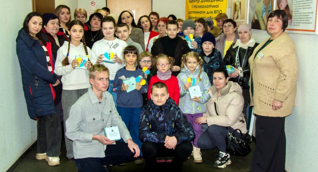 В Одесі розпочав роботу Центр підтримки мешканців Торецької громади (фото)