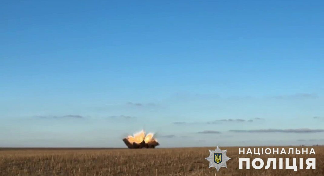 Взрывотехники полиции Донетчины обезвредили неразорвавшуюся боевую часть вражеского беспилотника