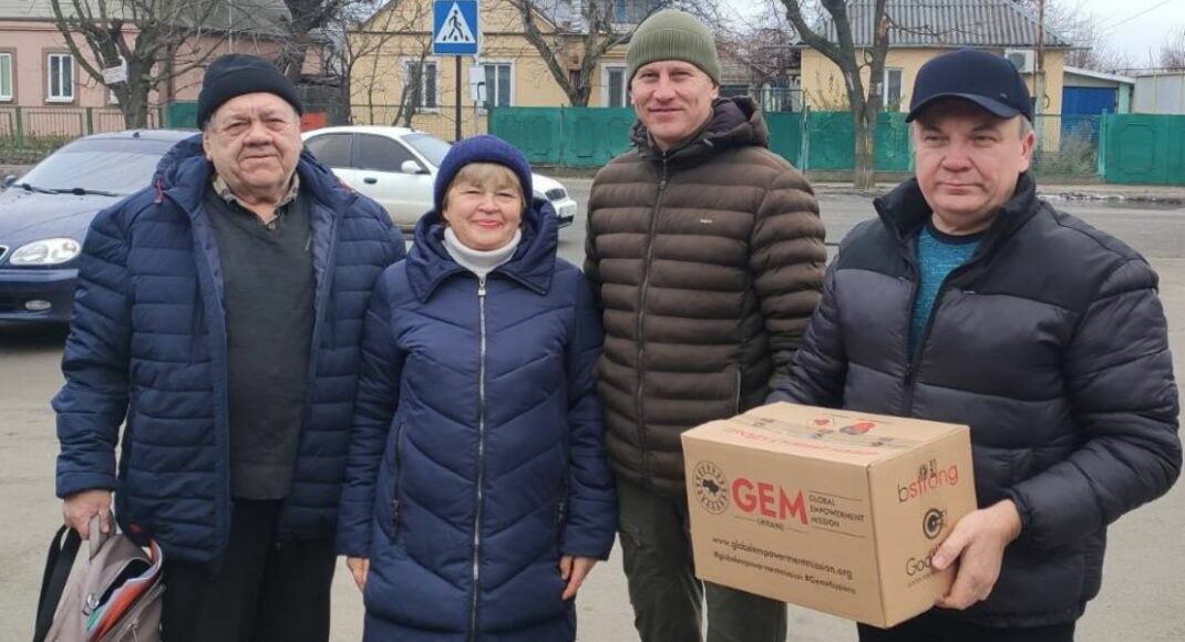 Жители Очеретинской громады получили продовольственные наборы на Днепропетровщине (фото)