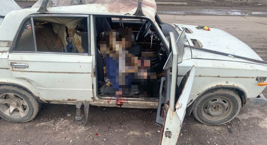 Війська рф атакували дроном цивільний автомобіль у Покровську: вбили одного та поранили двох громадян