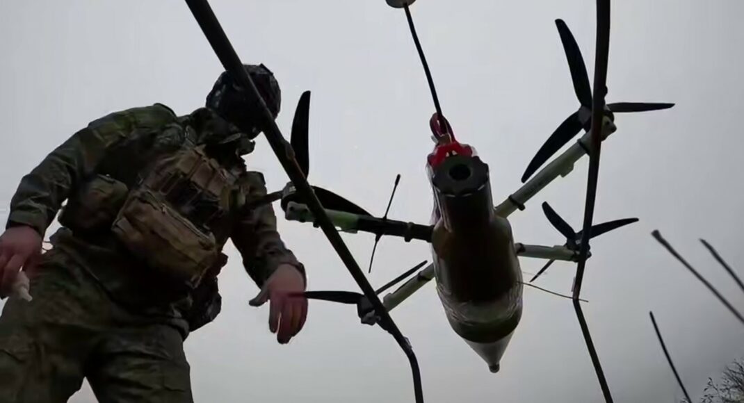 В Покровске от fpv-дрона российских захватчиков получили ранения 3 человека