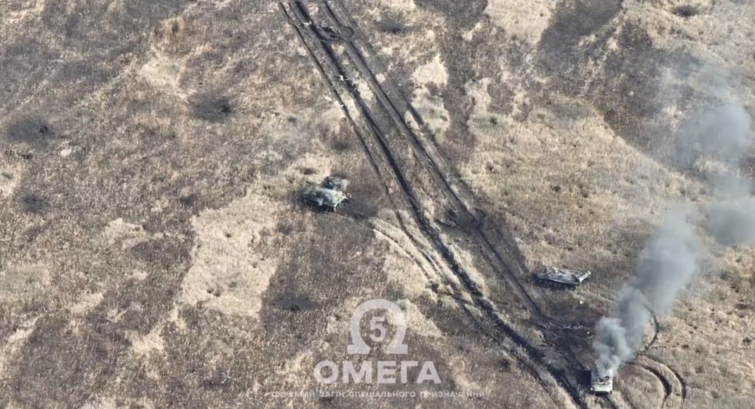 В Донецкой области минометчики уничтожили колонну бронетехники на подступах к позициям Сил обороны (видео)