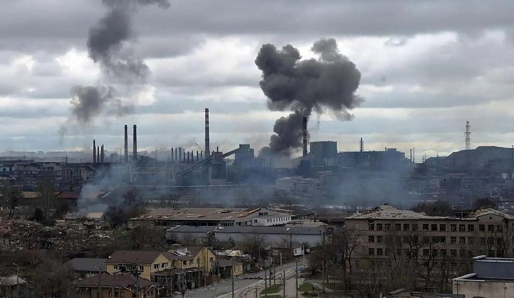 Окупанти відмовилися від ідеї відновлення "Азовсталі", але вирішили зробити інший "проєкт": що відомо