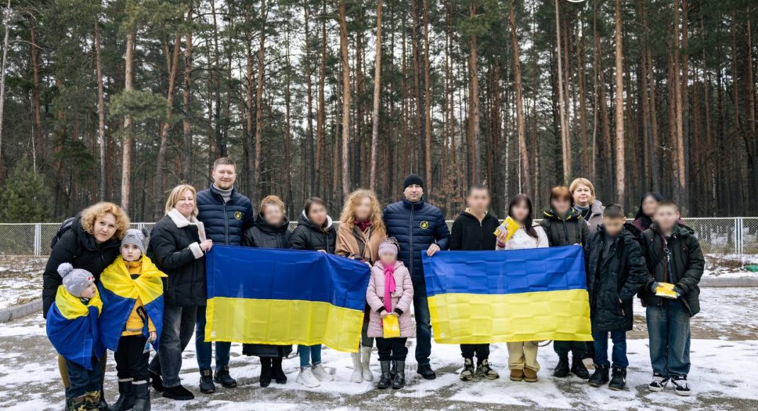 Еще 8 украинских детей удалось вернуть домой (фото)