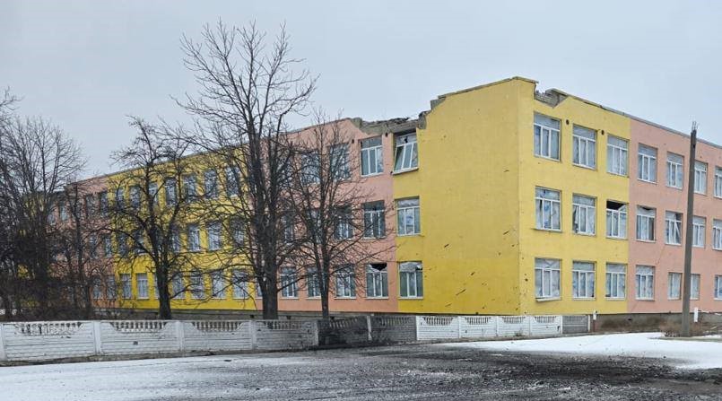Протягом доби росіяни 41 раз обстріляли населені пункти Донеччини: які наслідки (фото)