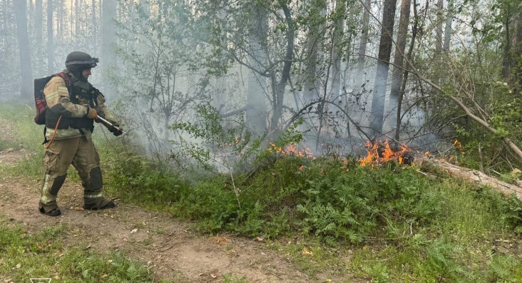На Лиманщине спасатели за сутки ликвидировали 7 пожаров после обстрелов