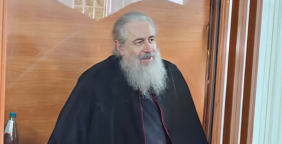 Суд залишив митрополита Святогірського Арсенія під вартою до кінця травня