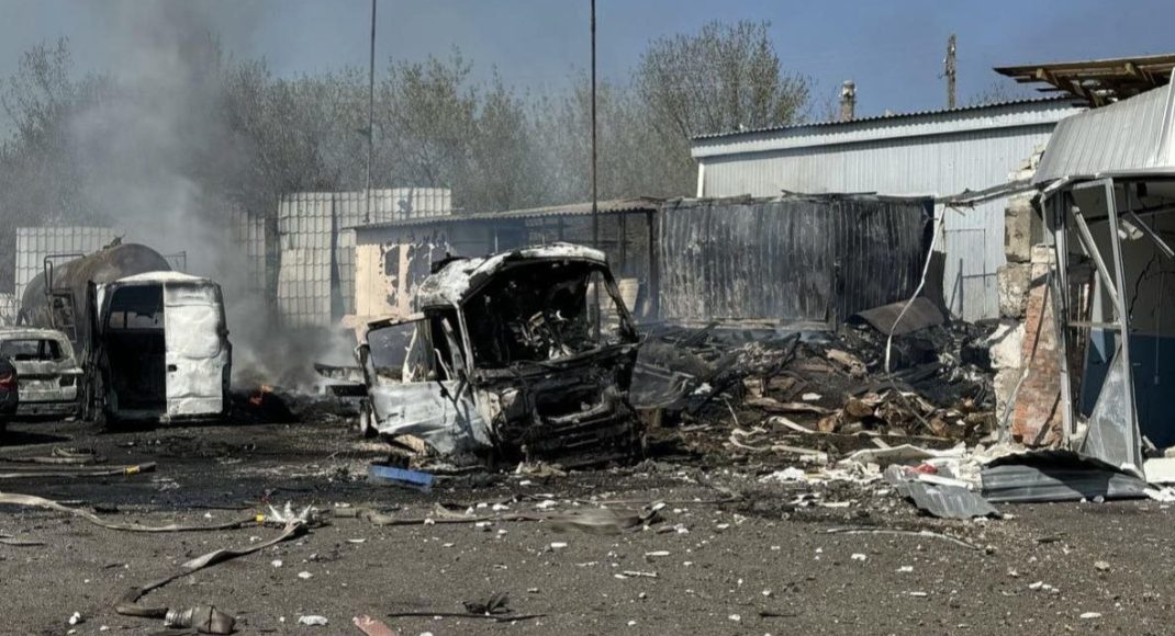 Слов'янськ зазнав масованої атаки ударними дронами: що відомо (фото)