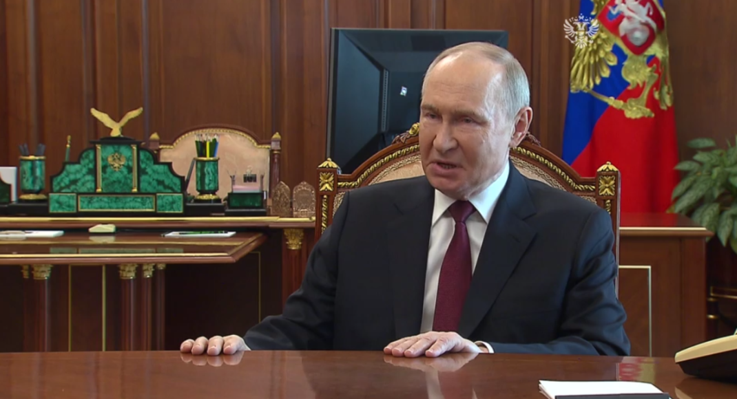 Путин объявил Пасхальное перемирие: что известно (видео)